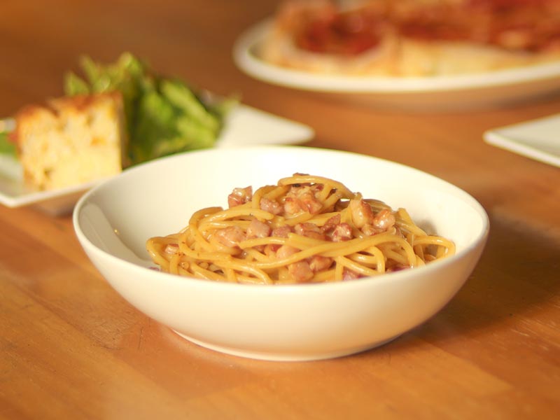 カルボナーラパスタ